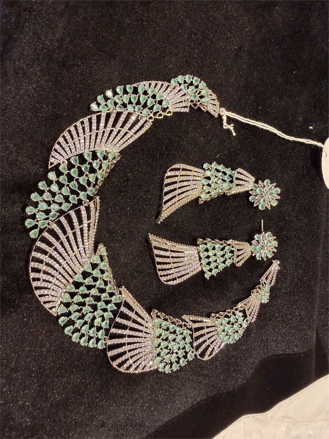 Mint Fan Necklace Set