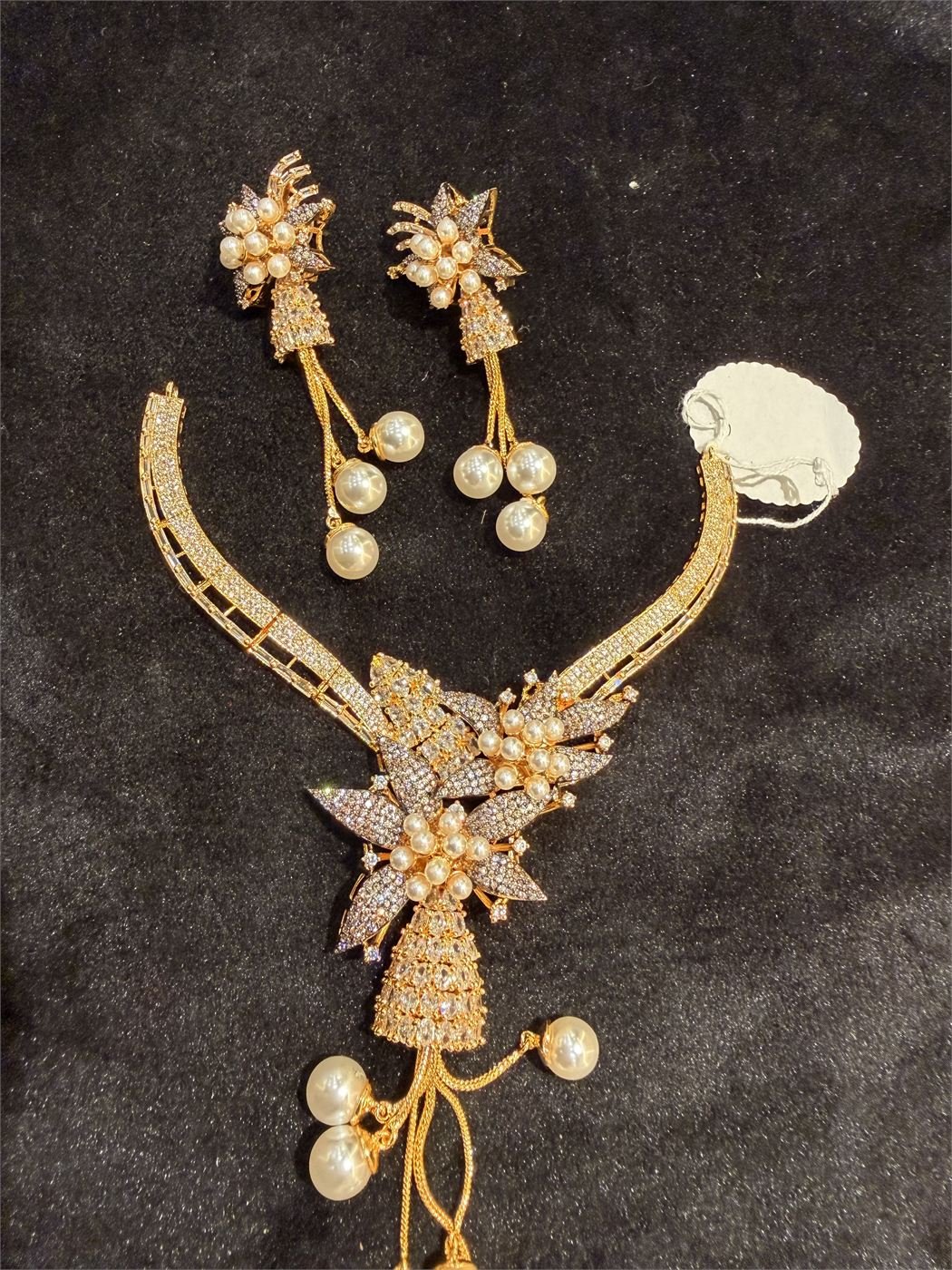Pearl Blossom Necklace Set